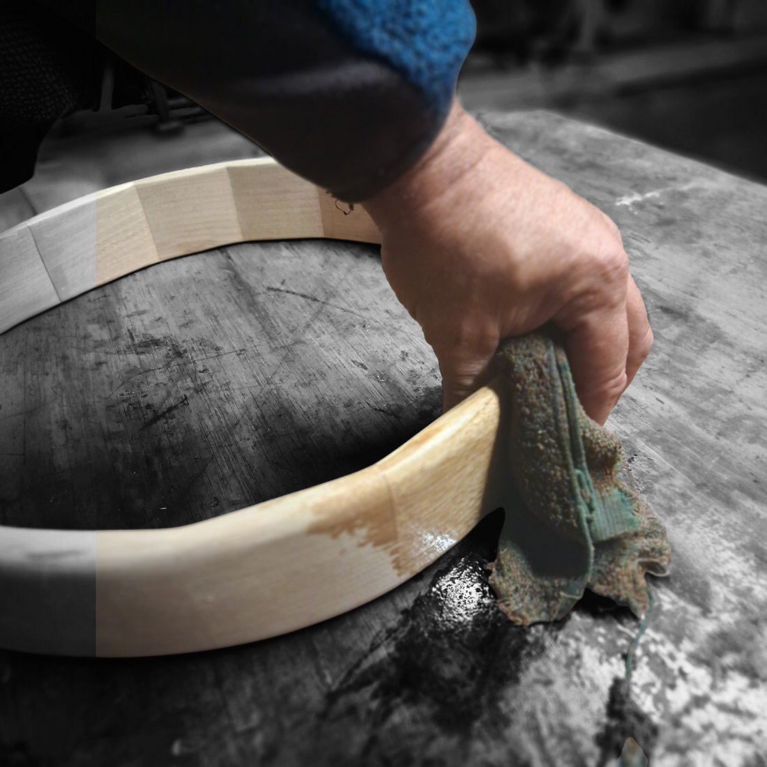 Cadre à facettes pour tambour chamanique - travail de lutherie - Tambours Sacrés